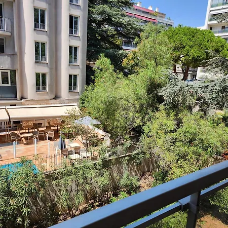 Paradis * Cannes