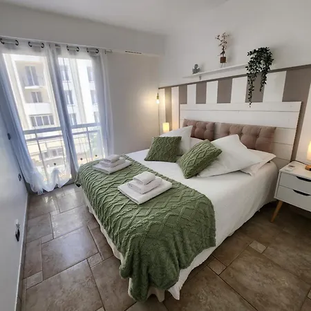 Apartment Paradis