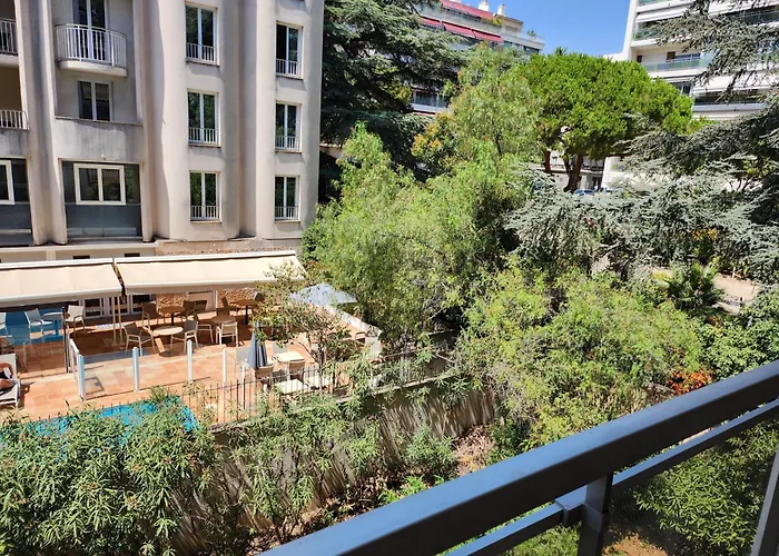 Paradis * Cannes